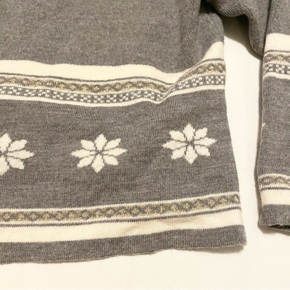 St John Sport by Marie Gray Cardigan Sweater Size Small - Picture 7 of 16